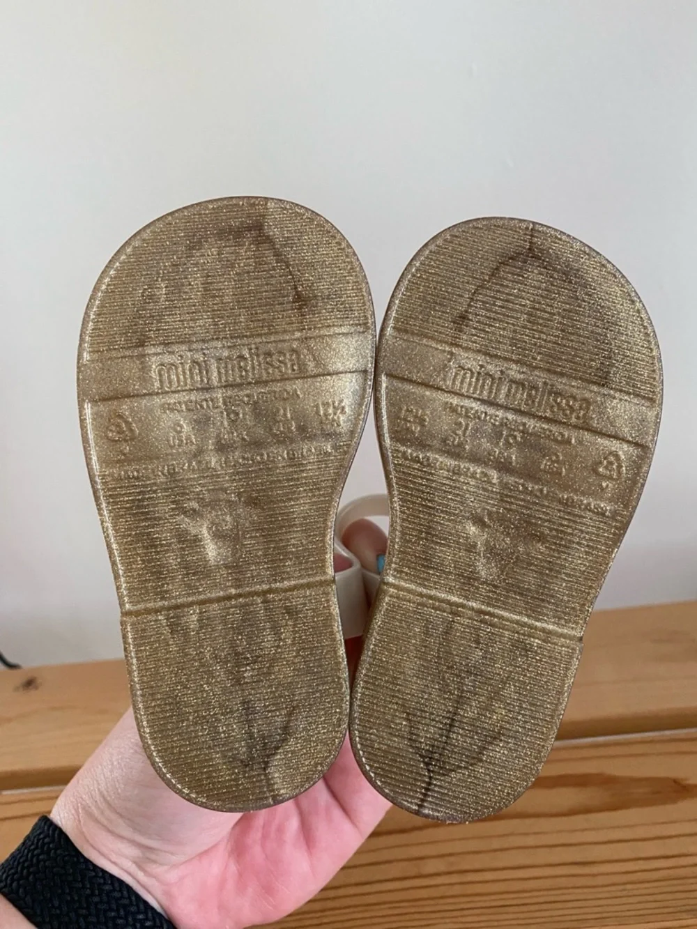 Mini Melissa White Beige Glitter Mar Sandals 6 Baby